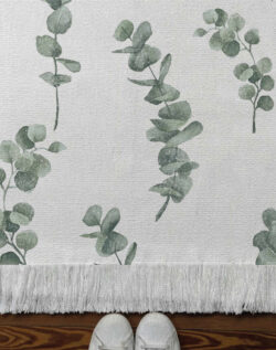 Alfombra tejida diseño botánico, eucaliptos pintados en acuarela.